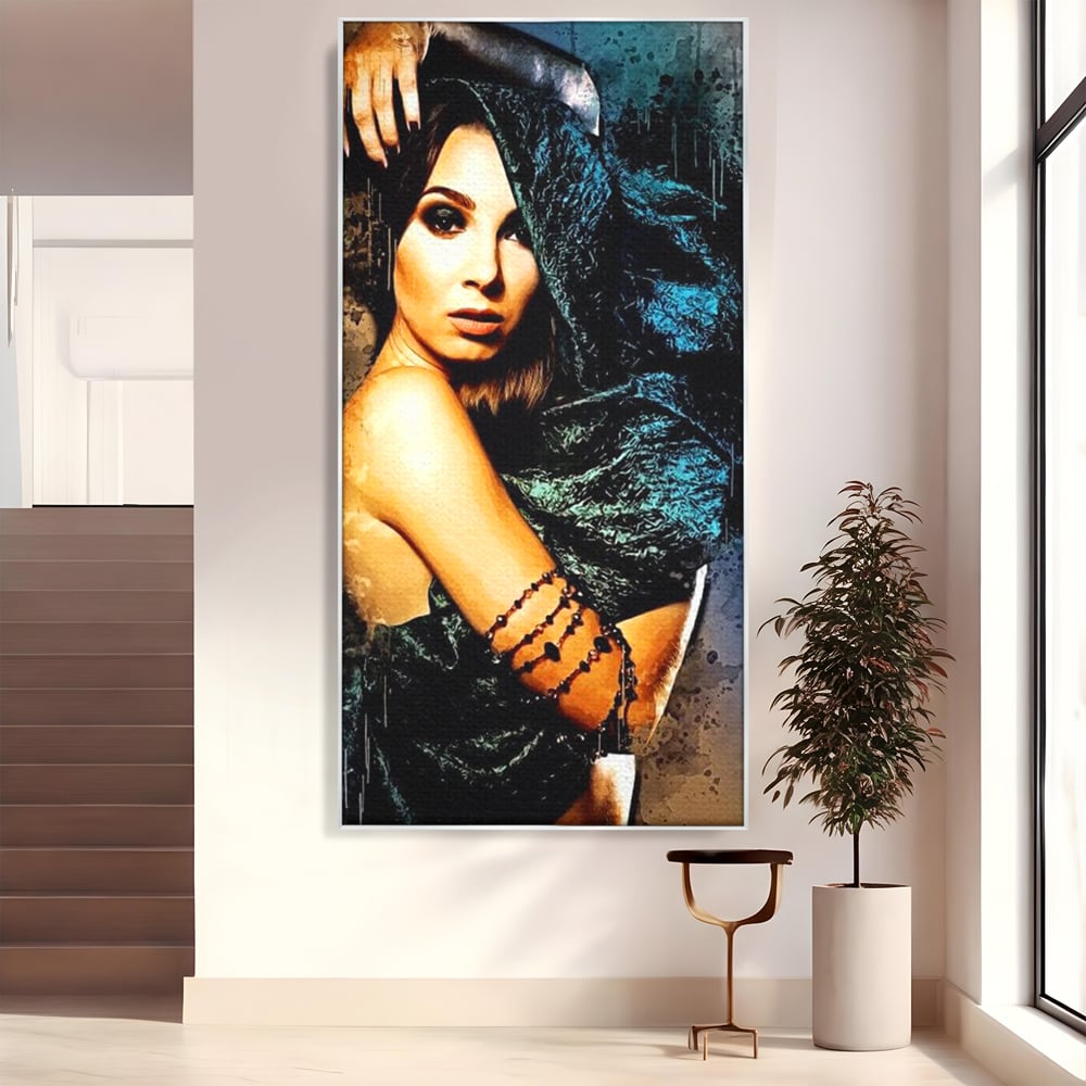 Tablou canvas cu tablou canvas portret femeie misterioasa, in rama de aluminiu argintiu